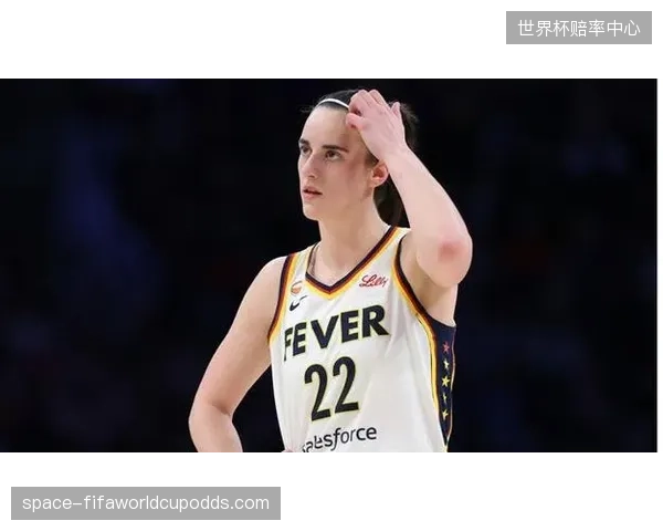 凯特琳·克拉克从伤病中回归，其对于狂热队战术体系的重要性不言而喻。